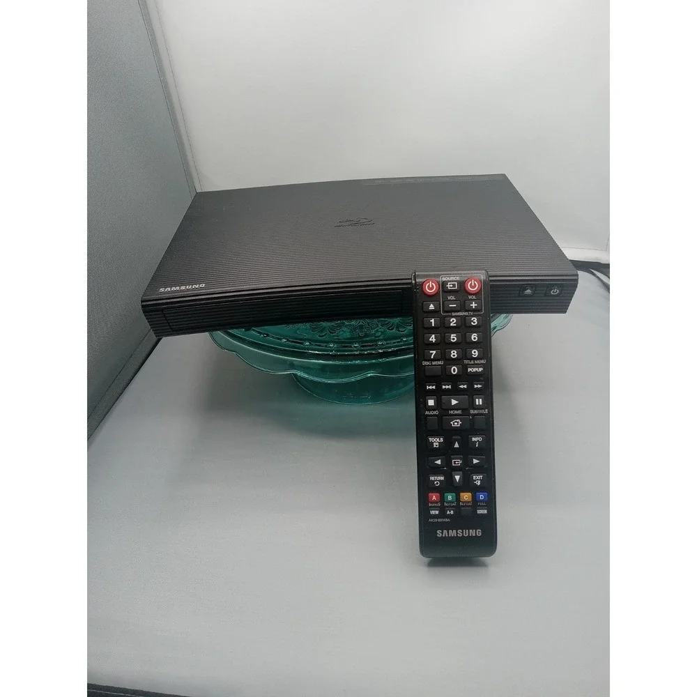 Samsung Wifi Smart Blu-Ray DVD Player BD-JM57C W/ Remote - Tested & Works